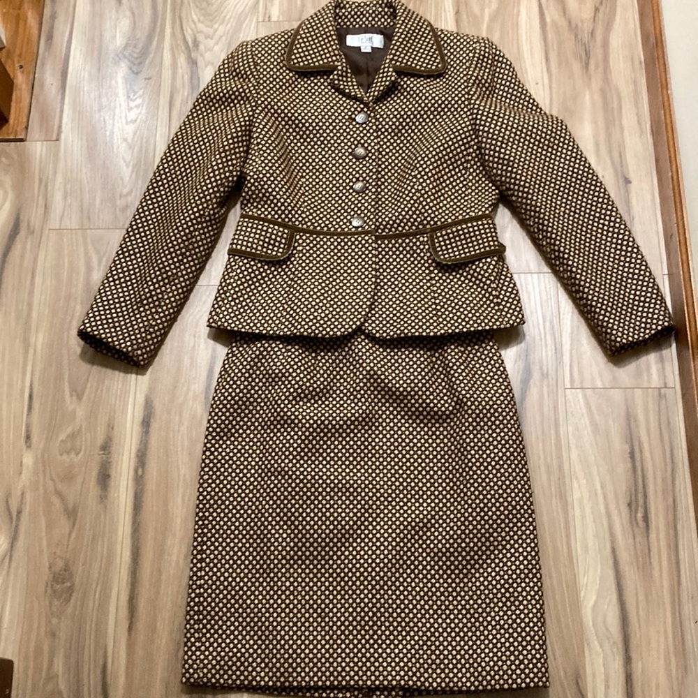 LeSuit wool blend tweed suit
